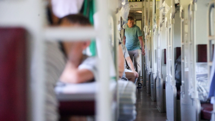 Русские плюются, а американец в восторге: Турист из США проехал в плацкарте и захотел повторить