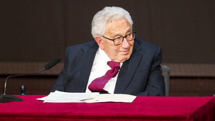 Сценарий отложенной войны: О реальной цели Запада на Украине проговорился Киссинджер