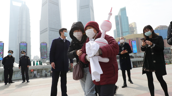 Пойманы с поличным: Китай обвинил США в занесении коронавируса. Эксперты подтверждают версию биооружия