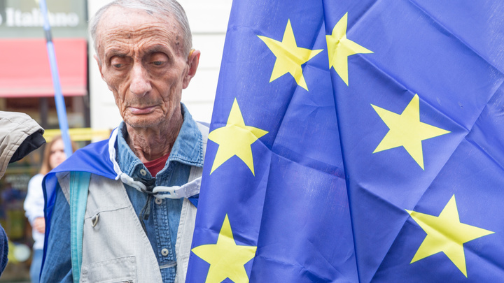 Украинцы столкнулись с особенностями итальянского трудового кодекса. Не берут даже уборщицей