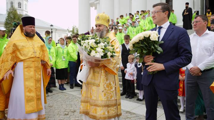 Патриарх Кирилл освятил отреставрированный Воскресенский кафедральный собор в Арзамасе
