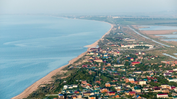 Птичьи перья, дохлая рыба и медузы - дары Азовского моря? Правду открыли русские