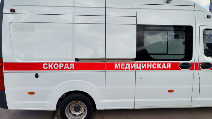В Екатеринбурге возле магазина обнаружили труп женщины