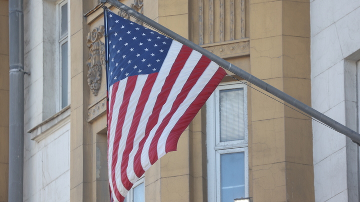 Власти США ищут специалиста для улучшения имиджа в помощи Украине