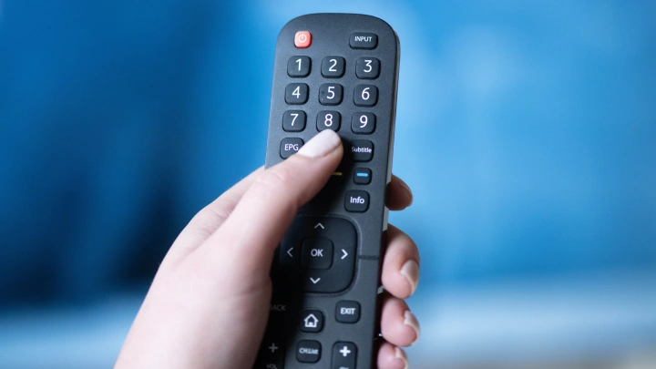 Губерниев приказал помалкивать противникам Олимпиады. Депутат с ним согласился. А мнение русских учтут?