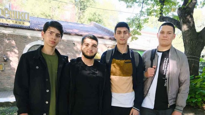 Всё решали секунды. В Ростовской области студенты-стоматологи спасли жизнь задыхающемуся мужчине