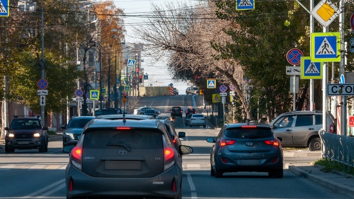 Федеральная таможенная служба объяснила правила утильсбора на автомобили