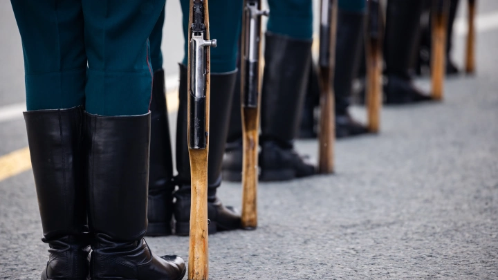 Исключён из перечня: Правительство России изменило программу Дня Победы