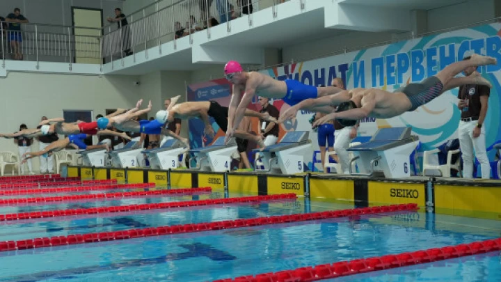 Новосибирский бассейн СКА впервые принял чемпионат Сибири по плаванию