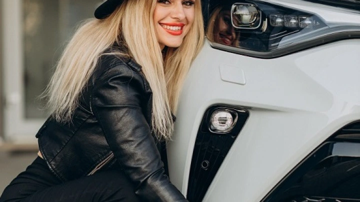 Водитель китайского кроссовера отсудил 45 млн рублей у дилера в Петербурге – Была ли схема?