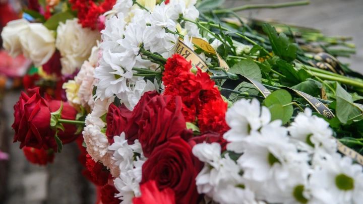 URA.RU: погибших в ДТП в Ревде девочек вытаскивали из-под машины