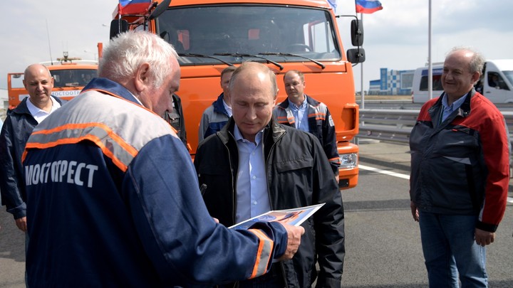 Владимир Путин лично оценил восстановление Крымского моста