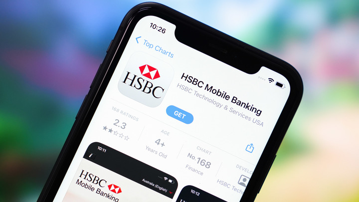 HSBC прекратит оказывать услуги денежных переводов в Россию и Белоруссию