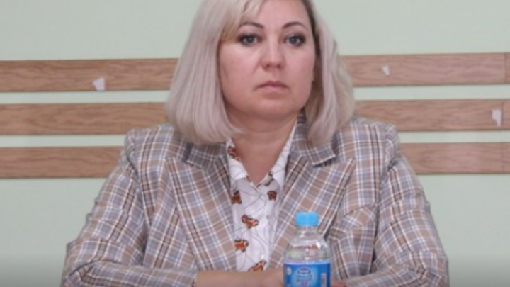 Экс-главу Сузунского района Лилию Некрасову выпустили из-под домашнего ареста