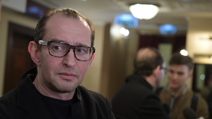 Не жить на широкую ногу: Топ-4 звёзд, полюбивших экономить