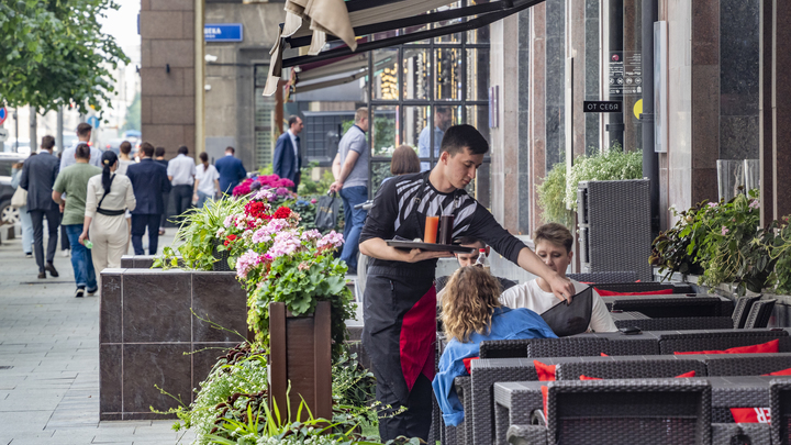 Столичный общепит наращивает обороты, выручка за июнь выросла более чем на 60 процентов