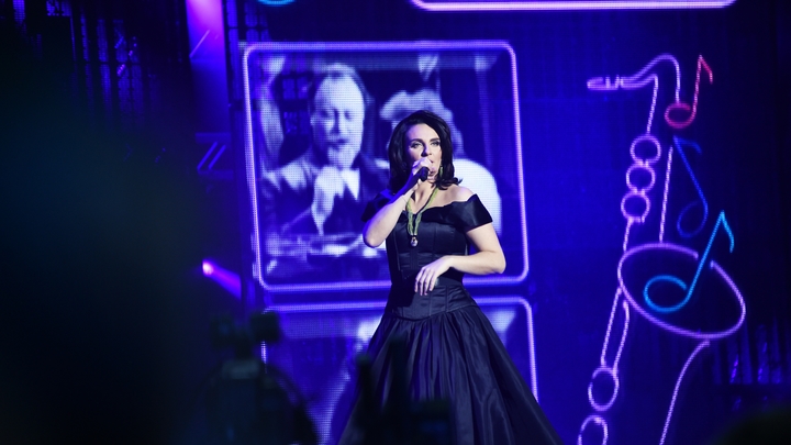 Елена Ваенга прокляла Наталию Власову из-за песни