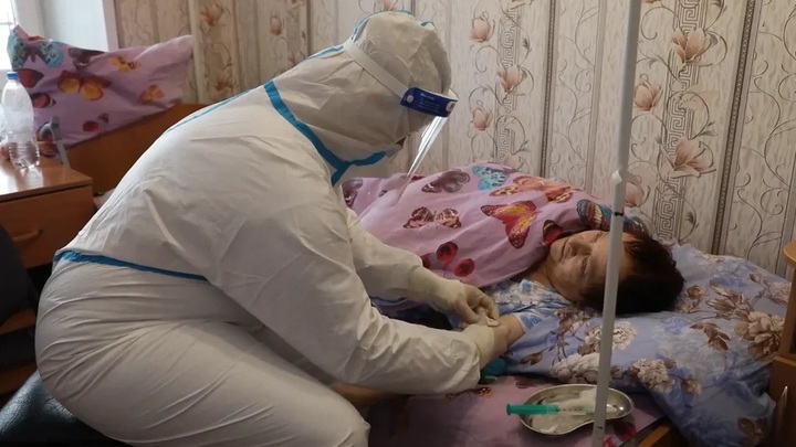 Американские врачи назвали ранее не проявлявшиеся странные осложнения омикрона