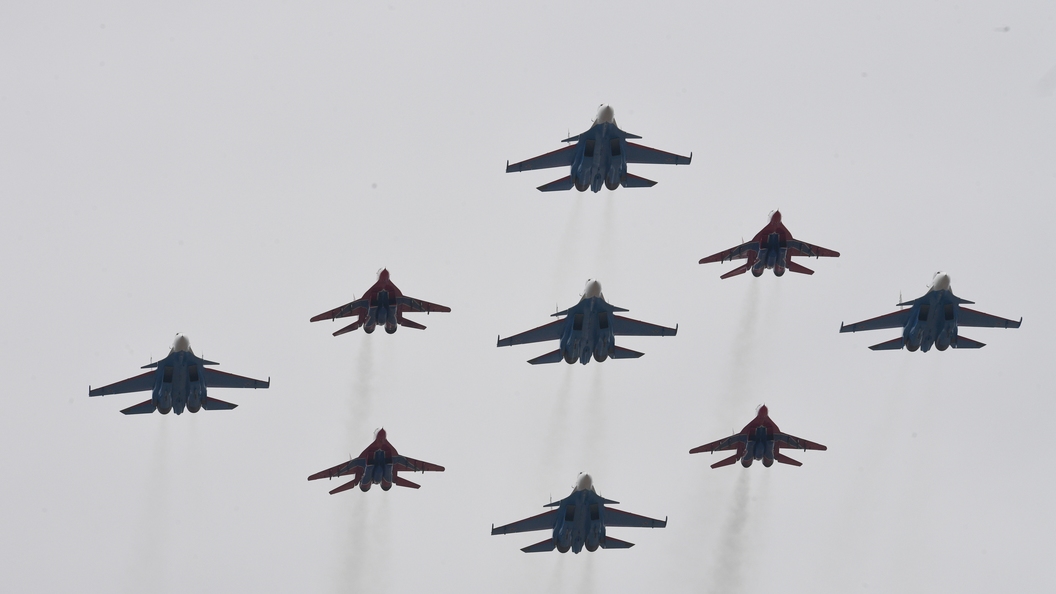 Авиация ВКС России поддержала с воздуха наступление войск Сирии на Дейр-эз-Зор Авиация ВКС России поддержала с воздуха наступление войск Сирии на Дейр-эз-Зор