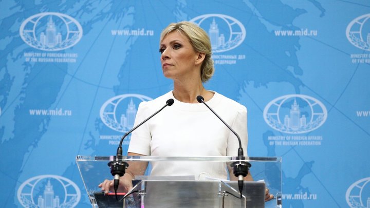 Подлог в чистом виде: Захарова разоблачила фейк NYT о проблемах дипломата США в России