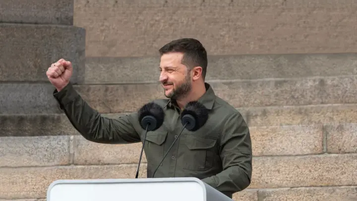 ТАСС: Зеленский похвалил 225-й полк ВСУ, похищающий людей