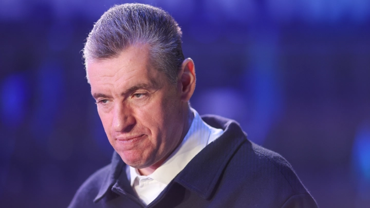 Даже Жириновский такого не предсказывал: Новый глава ЛДПР встал на защиту Макрона после пощёчины