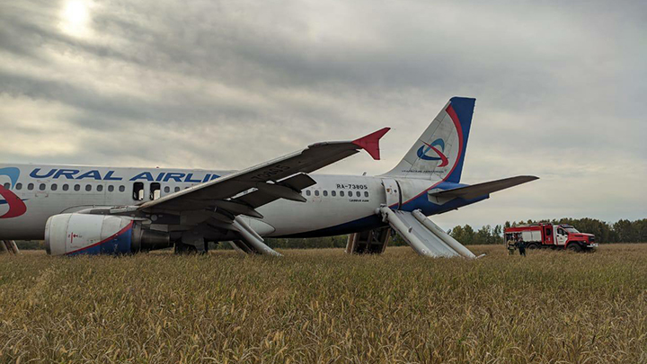 Пилоты А320 ошиблись при расчете топлива – мнение эксперта Вадима Лукашевича