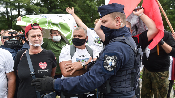 Мы думали, что это приближается шторм: Склад боеприпасов чешской полиции взлетел на воздух