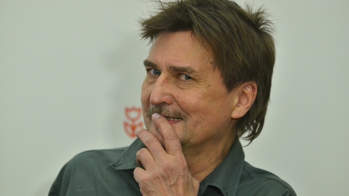 Главный режиссёр театра Вахтангова Бутусов уволился из-за Парижа