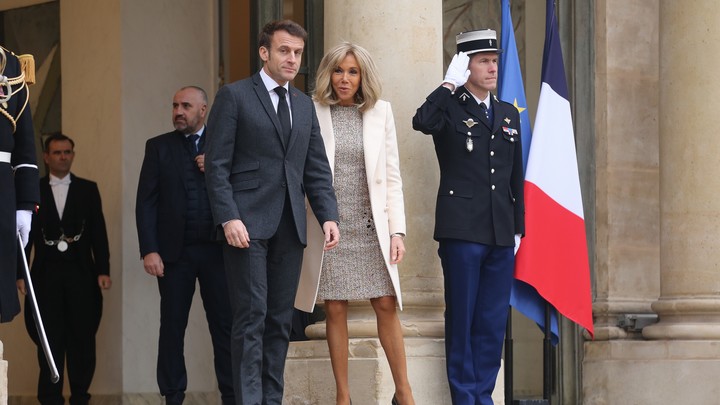 Франция готова поставлять самолёты Украине. Макрон ухватился за оговорку Зеленского