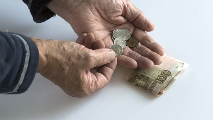 Лжебанковские работники из Новосибирска похитили 2,5 млн рублей