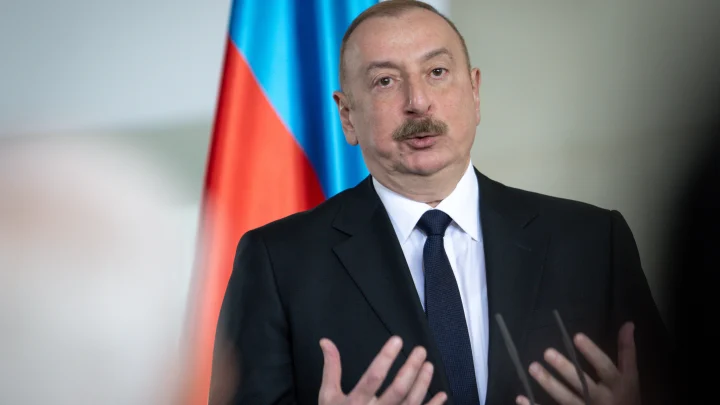 Алиев после хамства в адрес России замолчал. И сделал неожиданный подарок Москве