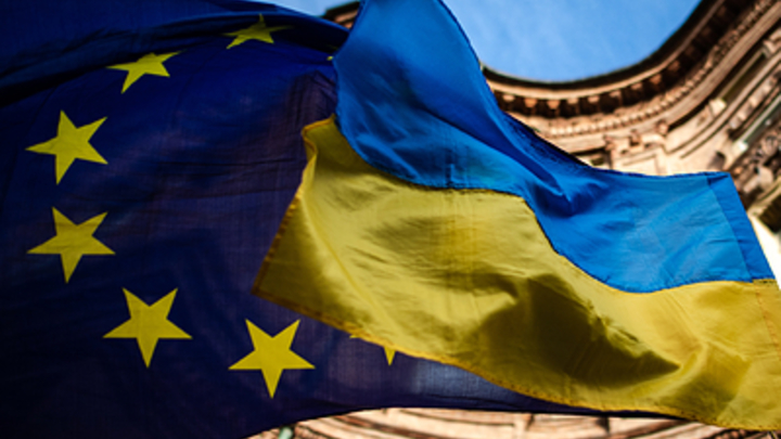 Конфликт на Украине стал частью плана США и Британии по уничтожению ЕС – сенатор Ковитиди