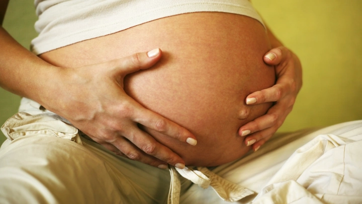 Беременные женщины получат новые права? В Госдуме уже подготовили инициативу