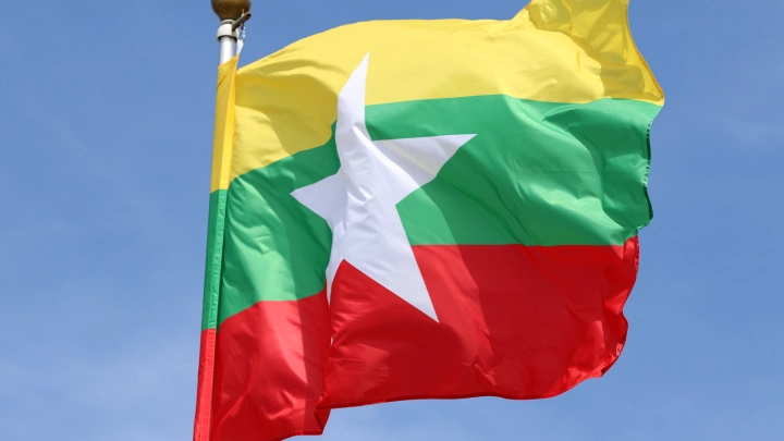 Mash: в Мьянме взорван скам-центр, где держали в рабстве русских туристов — кадры