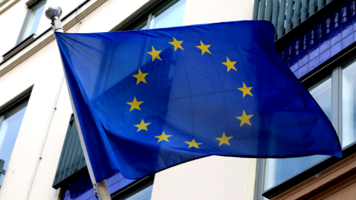 Это глупая ошибка: Санкции ЕС против русского атома не нужны - Оливер Стоун