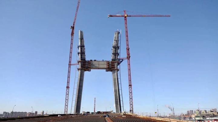 Льготники смогут бесплатно ездить по четвёртому мосту в Новосибирске