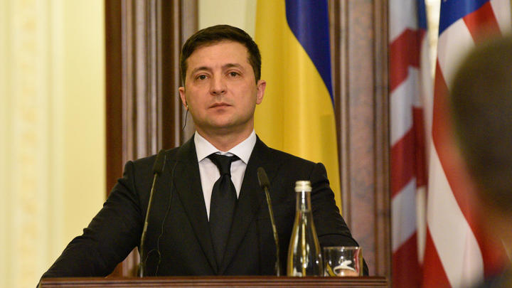 Шахназаров нашёл подходящего специалиста для Зеленского, призвавшего НАТО ударить по Кремлю