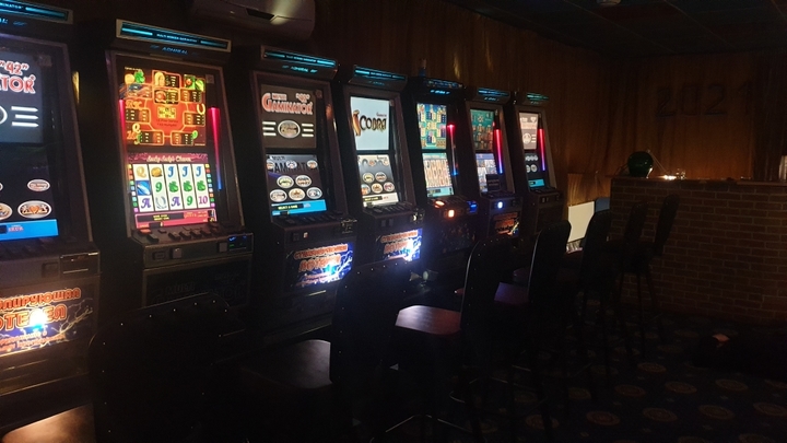 Подпольное казино в Киржаче работало в заброшенном здании