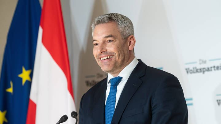 Если Газпром не заполнит хранилище…: Канцлер Австрии предъявил ультиматум России