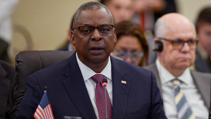 Глава Минобороны США попытался одной фразой перечеркнуть все факты об агрессии НАТО. Не удалось