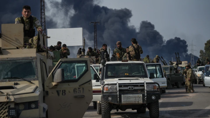 Убивают целыми семьями: Геноцид в Сирии продолжается. Людей расстреливают