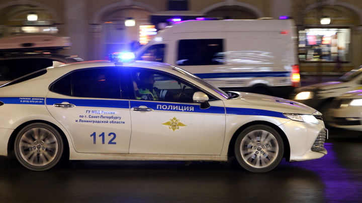 Безработный житель Петербурга угрожал взорвать свой дом банкой нитроглицерина