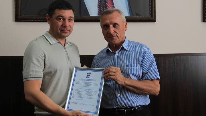 Бывшего мэра Краснодара поздравили с присвоением Ордена Мужества