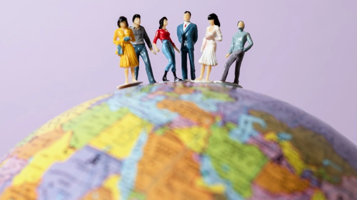 Почему в России стали блокировать карты при оплате туров