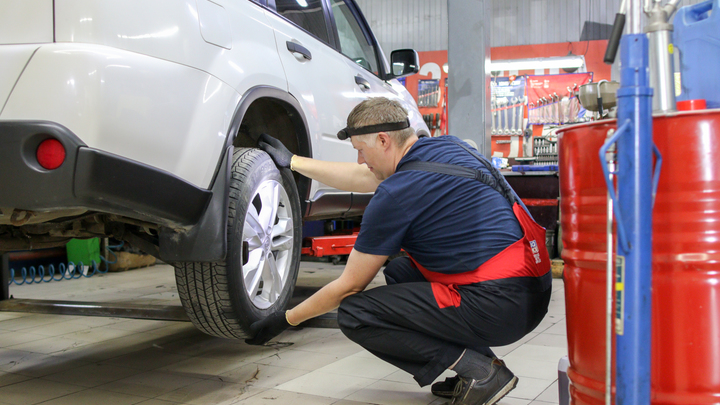 Эксперты рассказали, насколько в России подорожают запчасти из Европы, Японии и Кореи