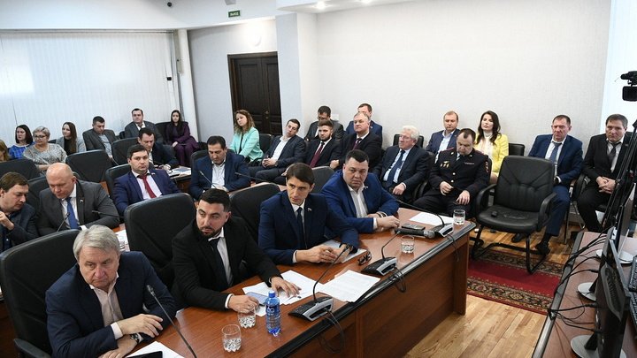 Жительнице Краснодара, воспитывающей 26 детей, хотят присвоить звание Мать-героиня