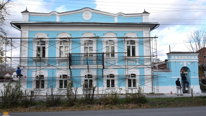 В Шадринске приводят в порядок исторические здания