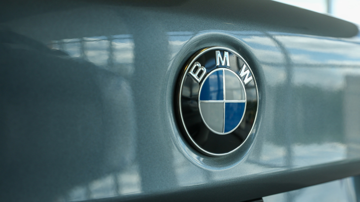 Отсудивший у BMW 300 миллионов рублей житель Подмосковья отдаст половину на СВО