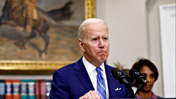 Папа римский в Москве? Байден не против